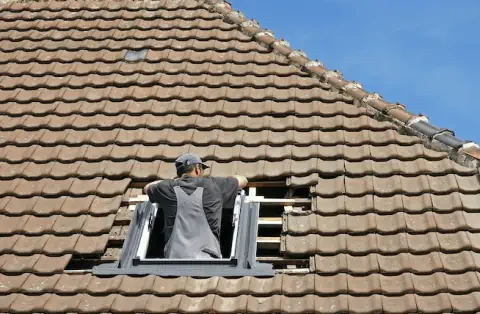 Pose de velux - Germigny-l'Évêque